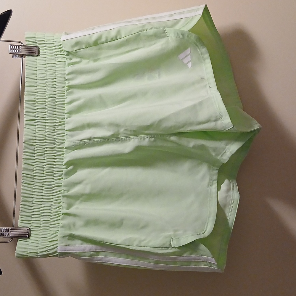 Adidas Pacer Short Green Elastic Waist training Shorts regular fit high rise NWT